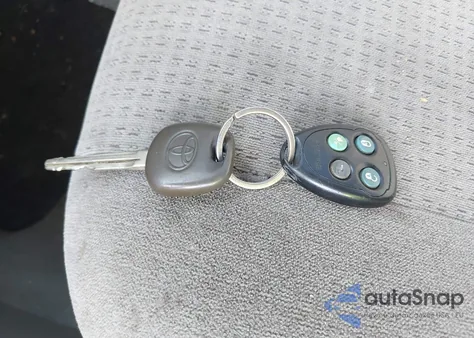 2007 Toyota Corolla Ce from USA, damaged, VIN 2T1BR32E17C722571